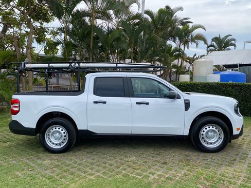 Used 2025 Ford Maverick XLT w/ Equipment Group 302A image 8