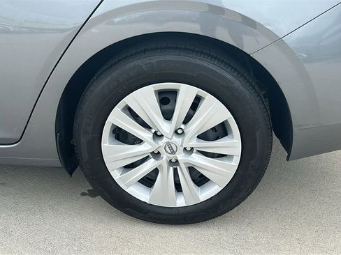 Used 2024 Nissan Sentra S image 17