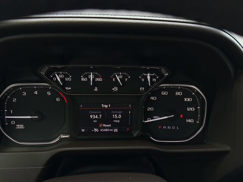 Used 2022 GMC Sierra 1500 SLT AWD/4WD image 38