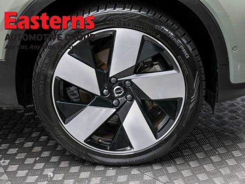 Used 2023 Volvo C40 P8 Recharge Plus w/ Climate Package image 49