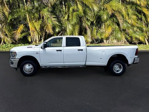 New 2026 RAM 3500 Tradesman AWD/4WD image 2