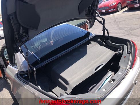 Used 2007 Mercedes-Benz SL 550 image 18