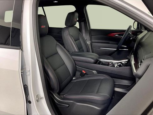 Used 2024 Chevrolet Traverse Z71 w/ Enhanced Driving Package image 30