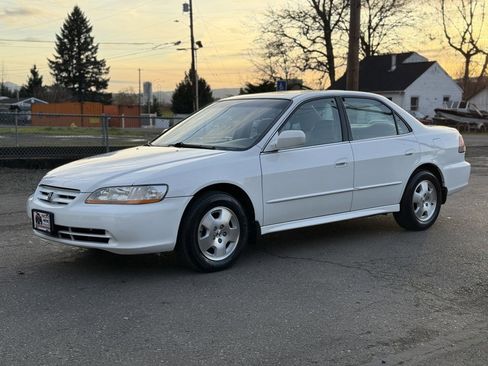 Used 2001 Honda Accord EX image 3