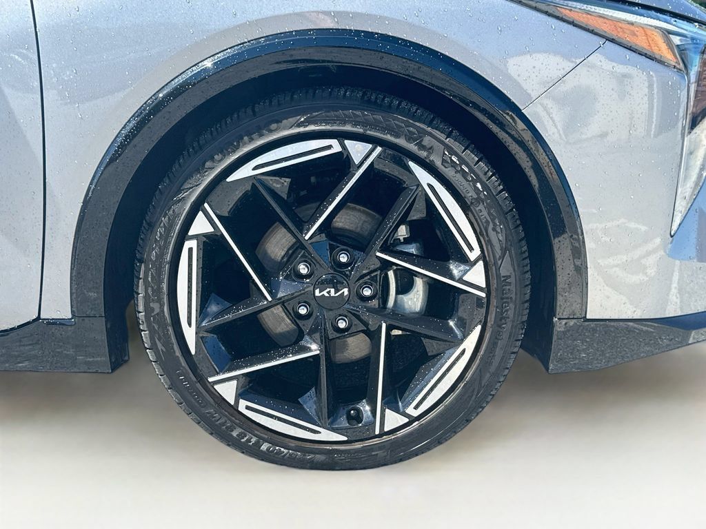 Certified 2025 Kia K4 GT-Line w/ GT-Line Premium Package FWD image 36