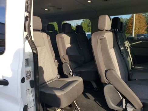 Used 2023 Ford Transit 350 XLT image 11