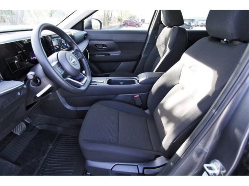 New 2026 Nissan Kicks S image 6