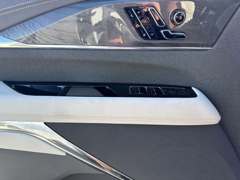 New 2026 Cadillac Escalade IQ Sport 1 w/ LPO, Floor Liner Package image 20