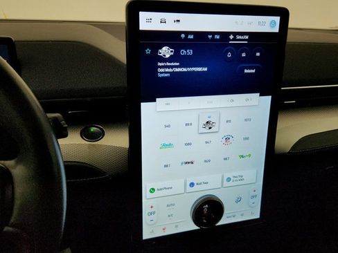 Used 2021 Ford Mustang Mach-E Select w/ Comfort/Technology Package image 17