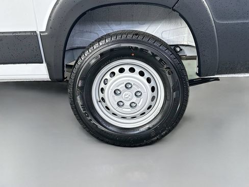 New 2026 RAM ProMaster 1500 w/ Storage Group FWD image 17