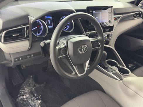 Used 2023 Toyota Camry LE FWD image 11