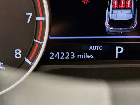 Used 2023 Nissan Rogue SV AWD/4WD image 19