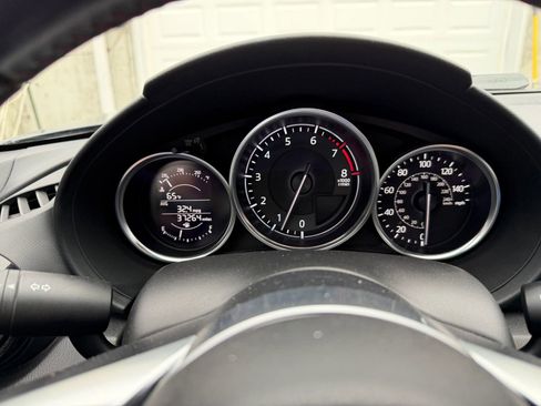 Used 2016 MAZDA MX-5 Miata Club w/ Brembo/BBS Package image 19