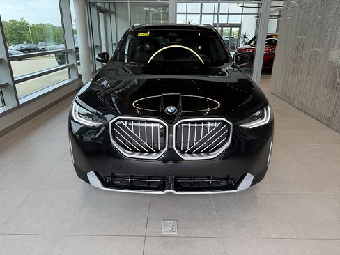 New 2026 BMW X3 xDrive30i w/ Premium Package AWD/4WD image 2