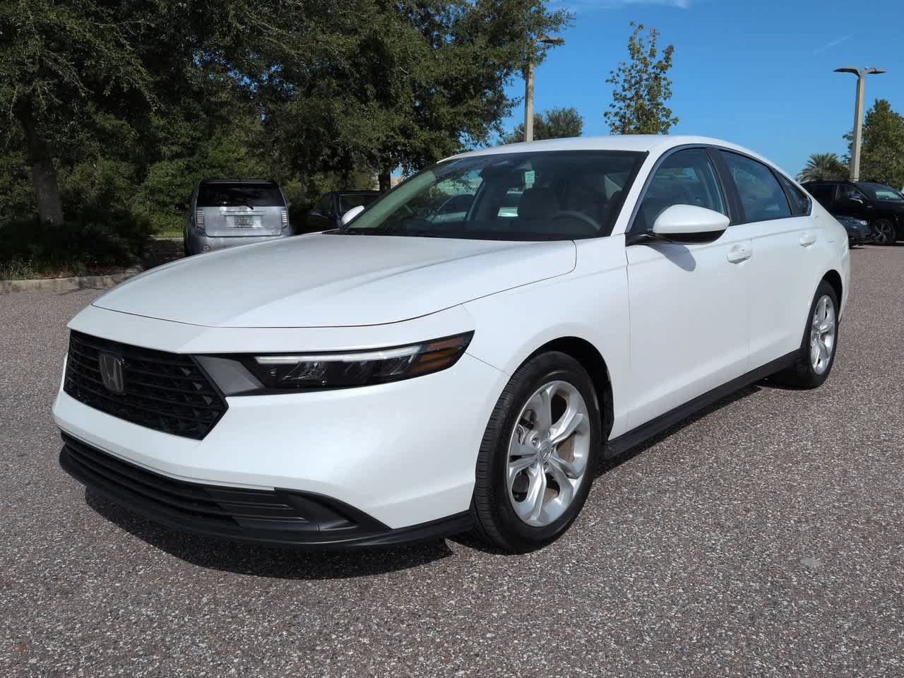 Used 2024 Honda Accord LX image 2