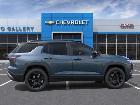 New 2027 Chevrolet Equinox LT w/ Convenience Package II FWD image 6