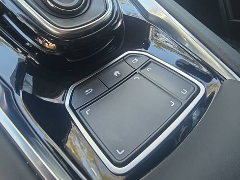 Used 2025 Acura RDX SH-AWD w/ Technology Package image 23