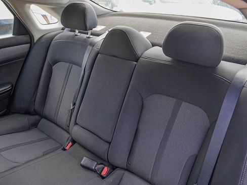 Used 2023 Kia K5 LXS image 30