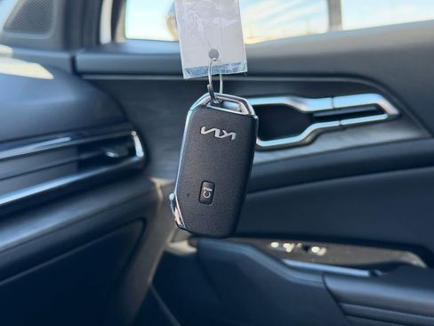 Used 2025 Kia Sportage X-Line w/ Premium Package AWD/4WD image 25