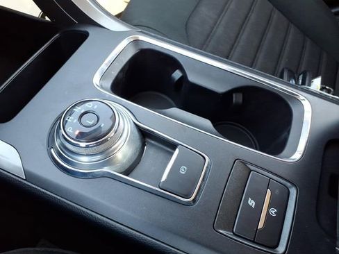 Certified 2020 Ford Fusion SE image 30