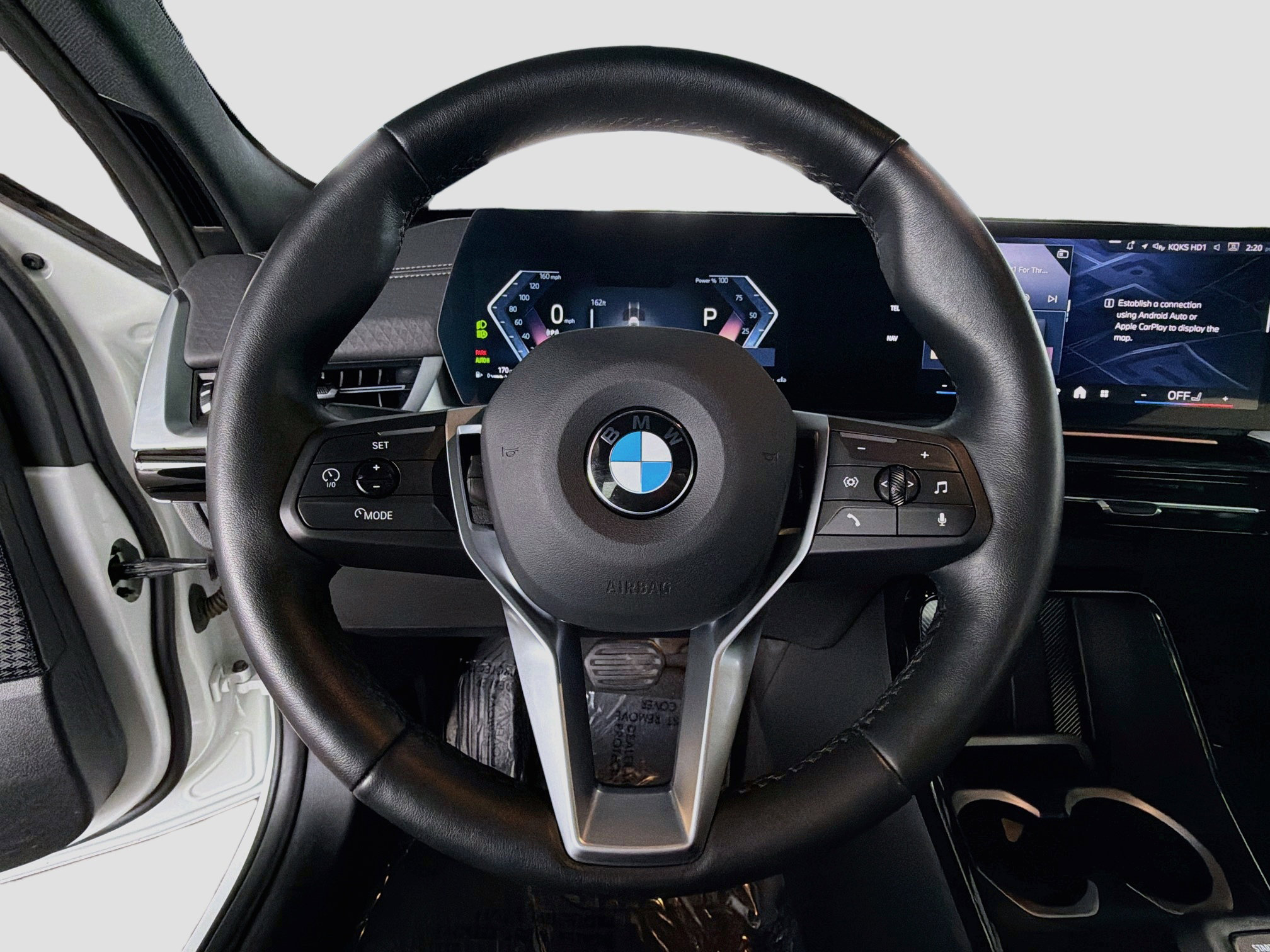 Used 2026 BMW X2 xDrive28i AWD/4WD image 17