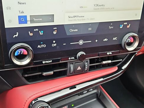 Used 2024 Lexus NX 250 FWD image 18