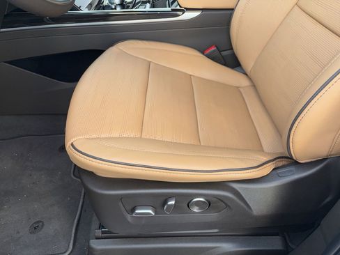 Certified 2025 Cadillac Escalade Premium Luxury w/ Touring Package image 14