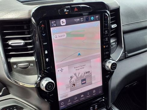 Used 2025 RAM 1500 Laramie w/ Laramie Southwest Edition AWD/4WD image 4