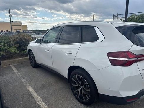 Certified 2025 BMW X3 xDrive30 AWD/4WD image 3