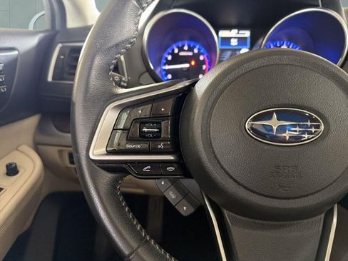 Used 2018 Subaru Outback 2.5i Limited AWD/4WD image 14