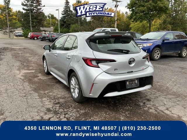 Used 2025 Toyota Corolla SE w/ SE Package FWD image 7