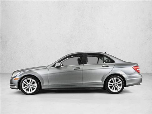 Used 2012 Mercedes-Benz C 300 4MATIC Sedan image 9