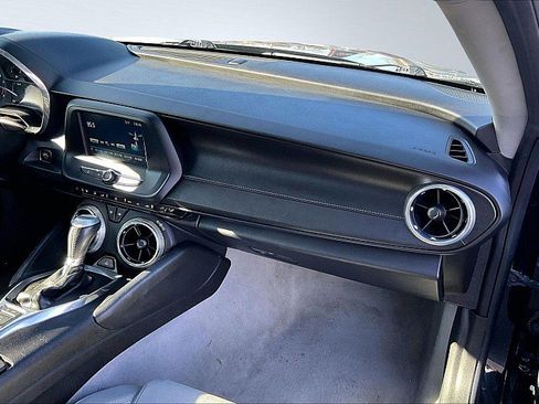 Used 2016 Chevrolet Camaro LT image 16