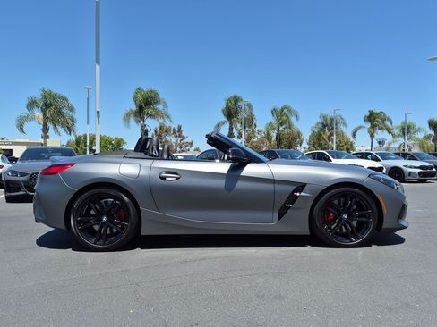 Used 2026 BMW Z4 M40i w/ Premium Package RWD image 11