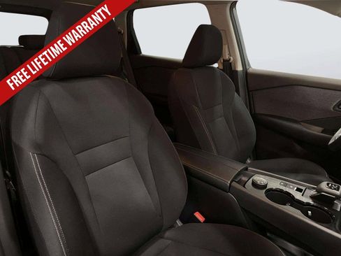 Used 2023 Nissan Rogue S AWD/4WD image 29