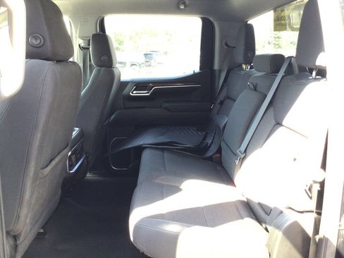 Used 2022 GMC Sierra 1500 Elevation AWD/4WD image 32