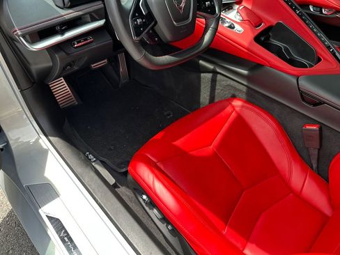 Used 2023 Chevrolet Corvette Stingray Preferred Conv w/ Z51 Performance Package RWD image 21