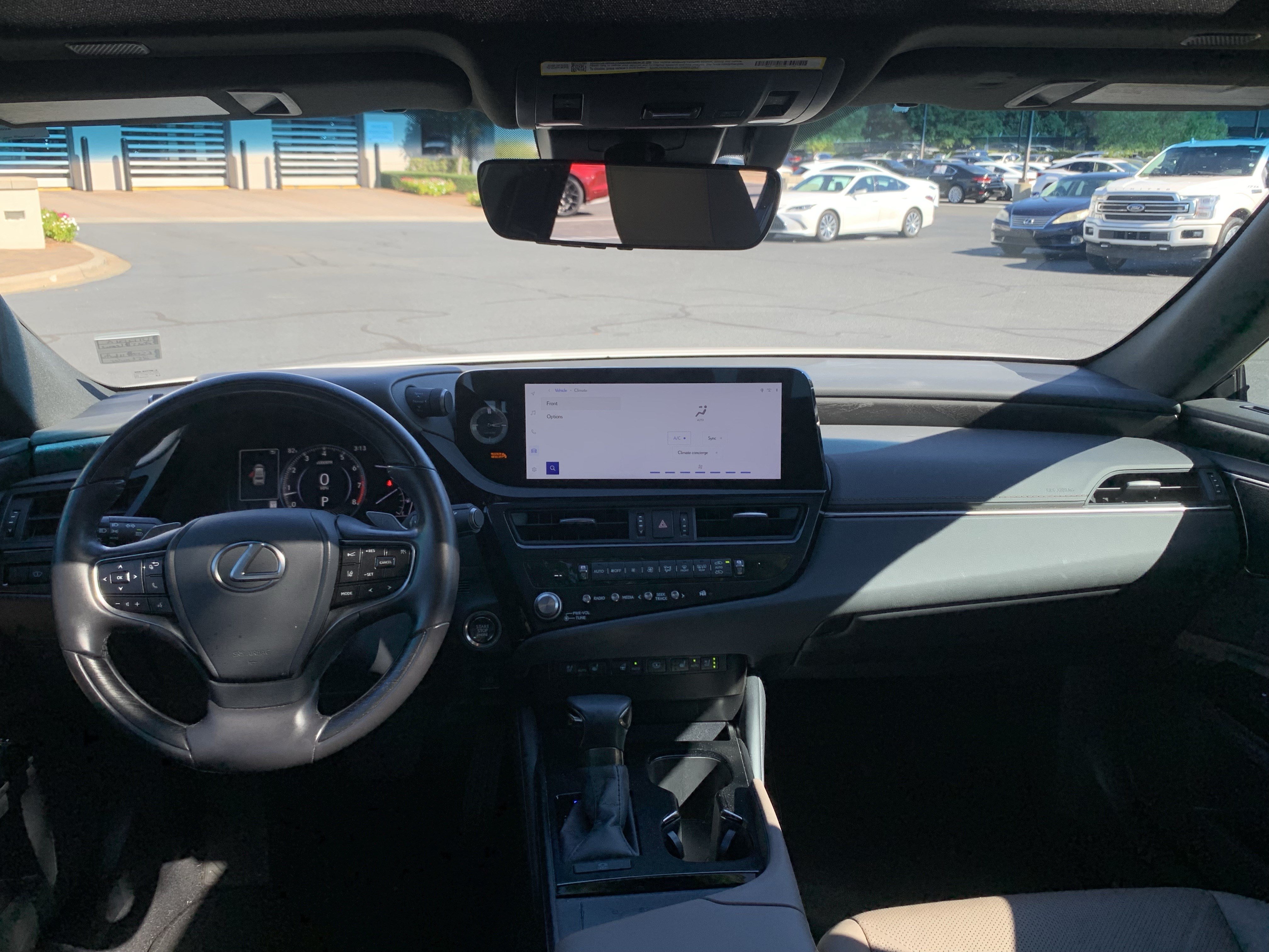 Used 2025 Lexus ES 350 Ultra Luxury FWD image 30