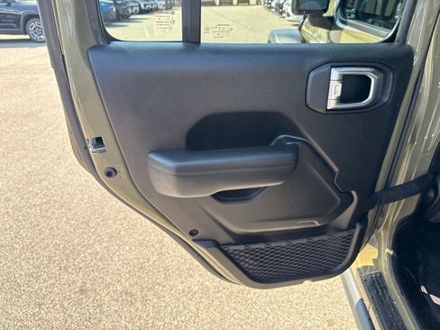 Certified 2025 Jeep Wrangler Unlimited Sport AWD/4WD image 19