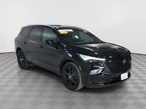 Used 2023 Buick Enclave Essence w/ Experience Buick Package image 7