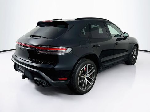 Certified 2024 Porsche Macan S AWD/4WD image 9