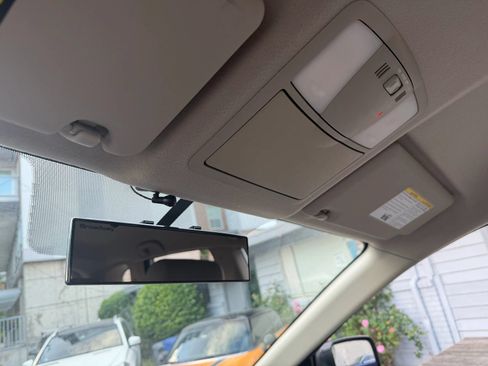 Used 2012 Nissan Rogue S FWD image 35