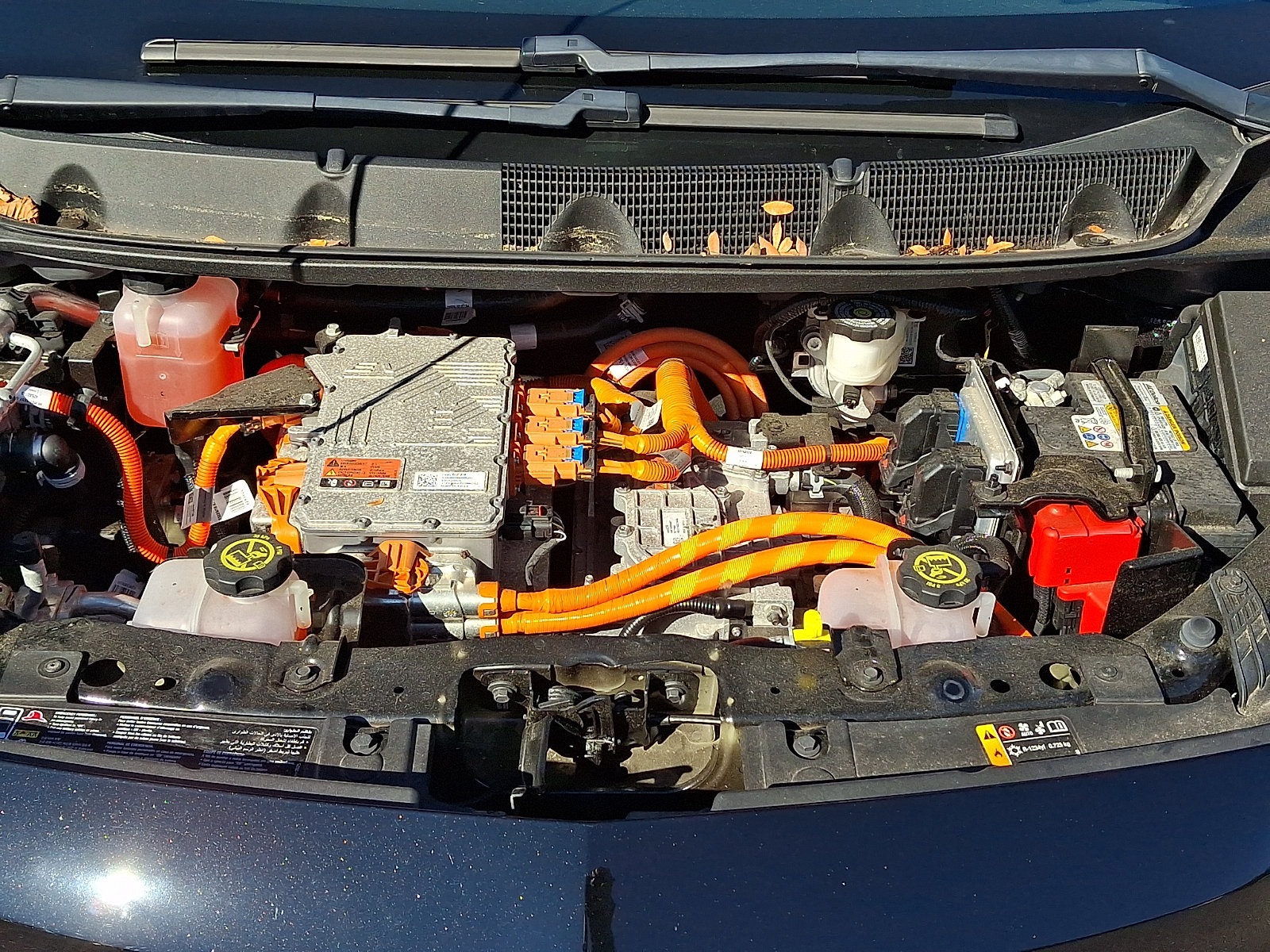 Used 2023 Chevrolet Bolt LT FWD image 26