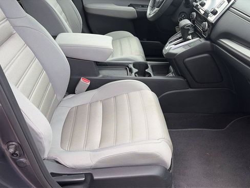 Used 2017 Honda CR-V LX image 15