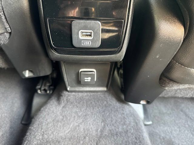 Used 2022 Jeep Compass Limited AWD/4WD image 30