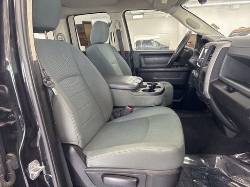 Used 2015 RAM 1500 Express w/ Black Ram 1500 Express Group AWD/4WD image 24