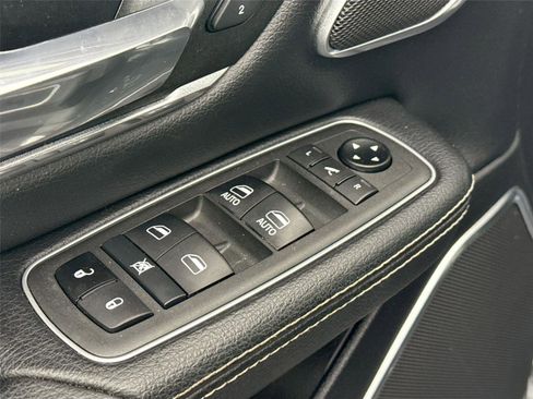 Used 2021 RAM 1500 Laramie image 28