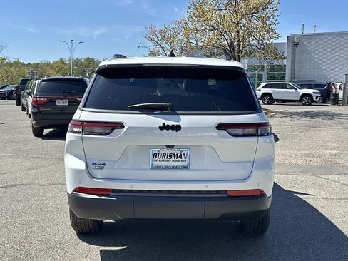 New 2026 Jeep Grand Cherokee L 4WD image 3