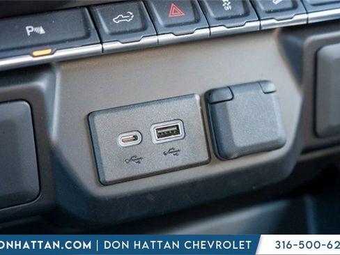 Used 2022 Chevrolet Silverado 1500 LT Trail Boss w/ Safety Package image 12