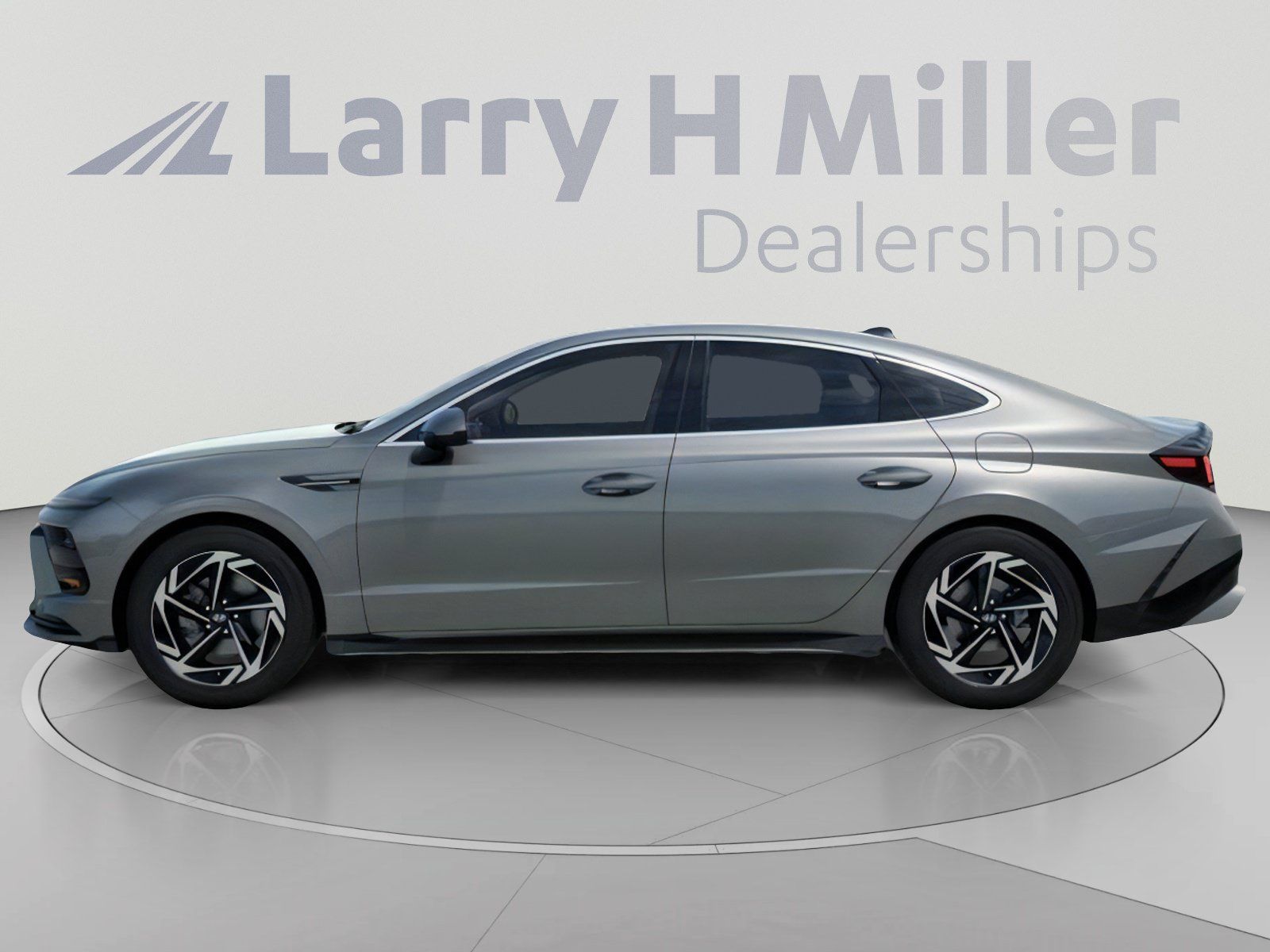 New 2026 Hyundai Sonata SEL FWD image 3